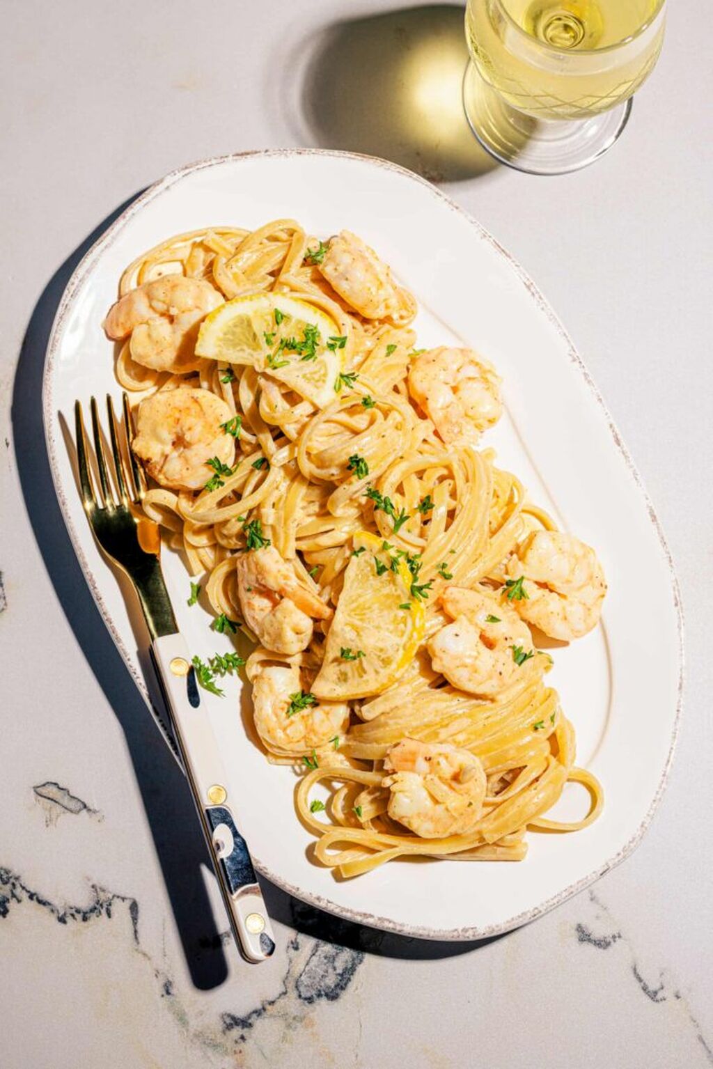 Linguines cr&eacute;meuses aux crevettes et au parmesan