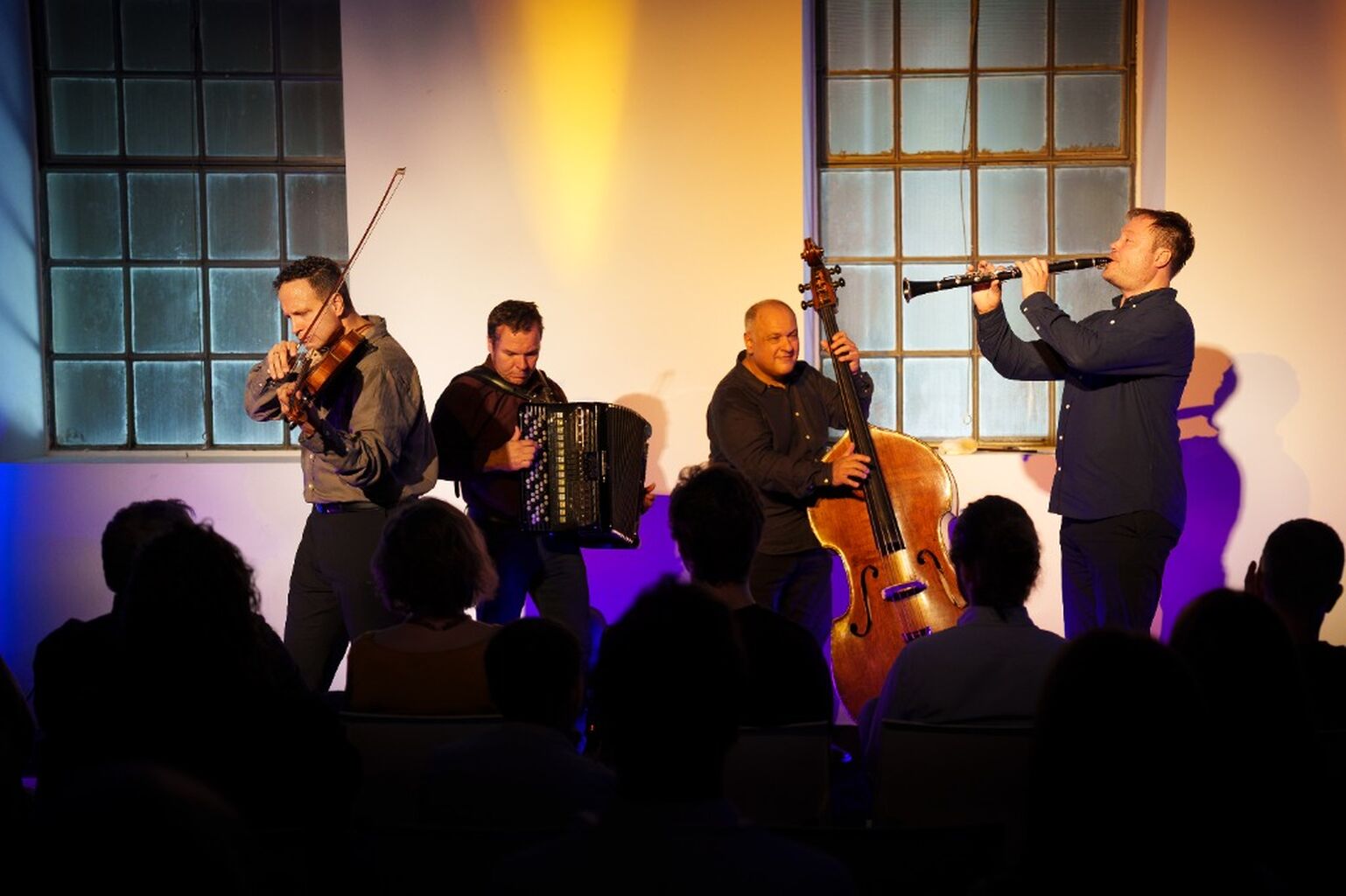 18.09 . 21:30 . MOSTEIRO DE S&Atilde;O MIGUEL DE VILARINHO | FESTA KLEZMER &mdash; TRIO DOR & LUCIE HORSCH | RESERVAS
