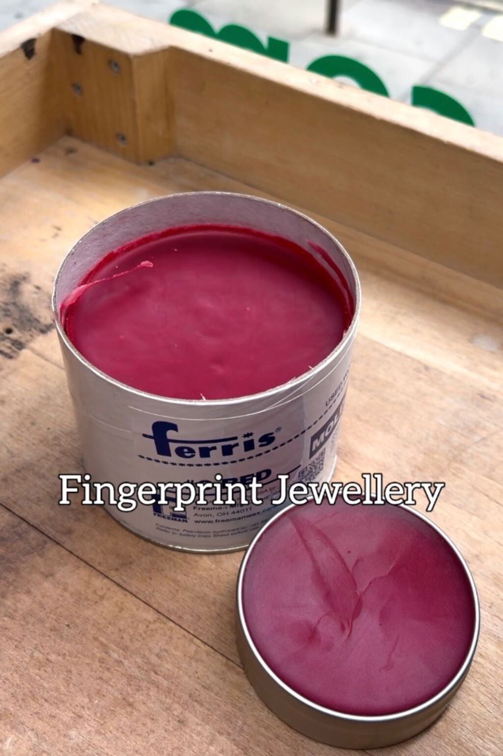 RED Ferris Wax