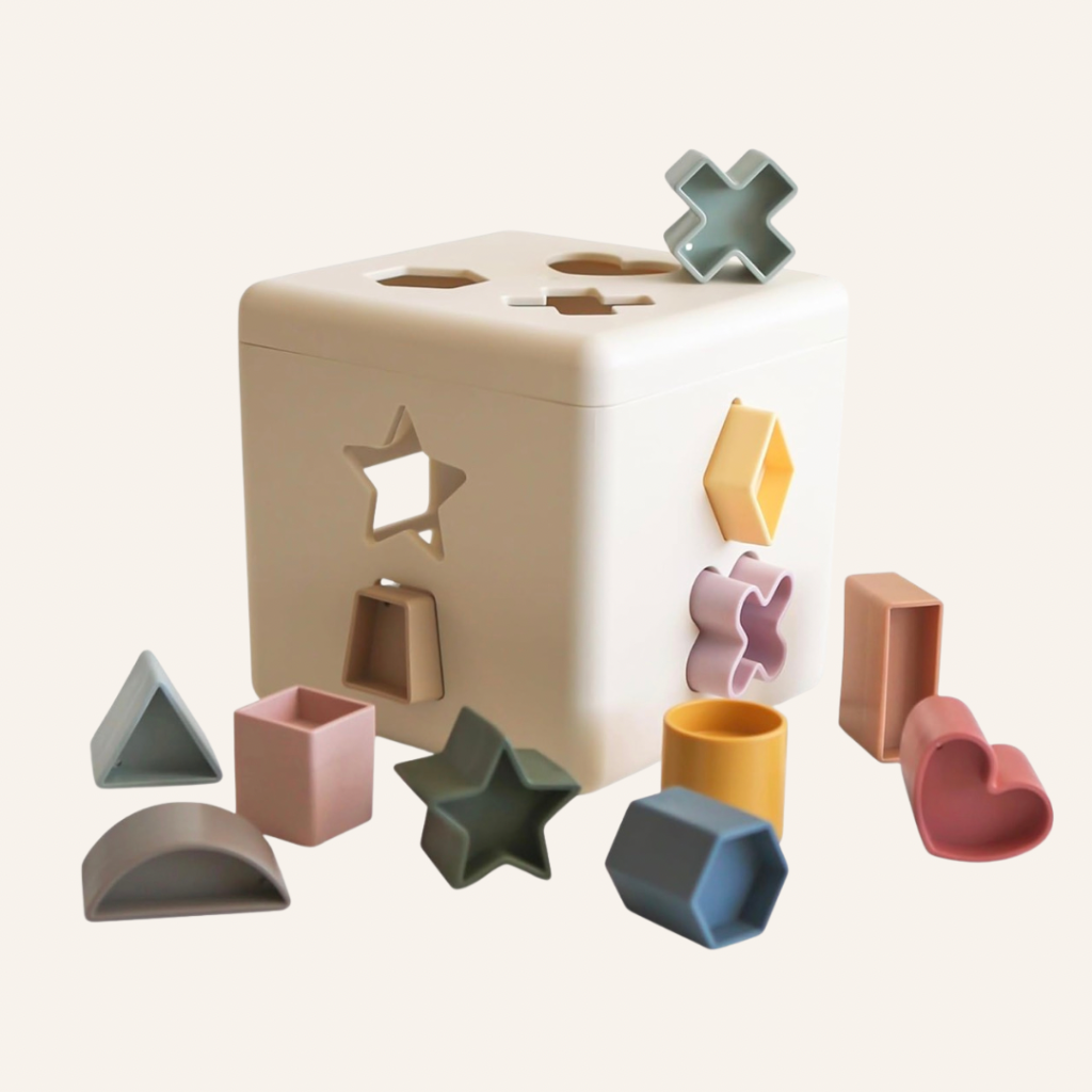 mushie Shape Sorting Box