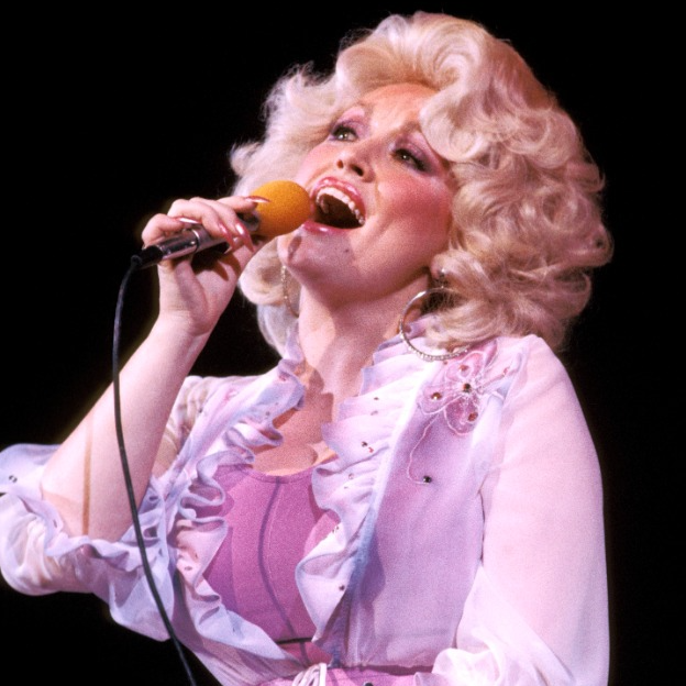 Dolly Parton&rsquo;s Legacy Is Written Across the Smoky Mountains