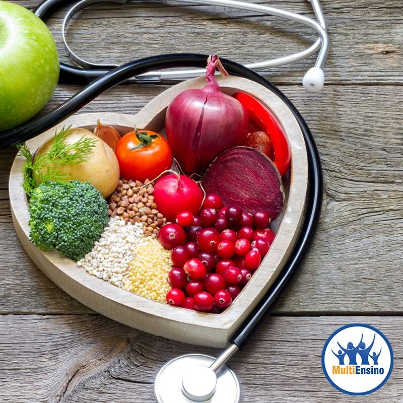 Especializa&ccedil;&atilde;o em Nutri&ccedil;&atilde;o e Diet&eacute;tica