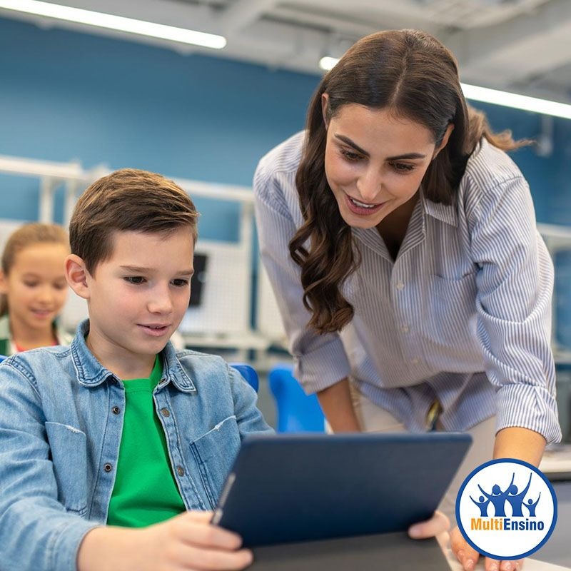 Especializa&ccedil;&atilde;o em Tecnologias Educacionais