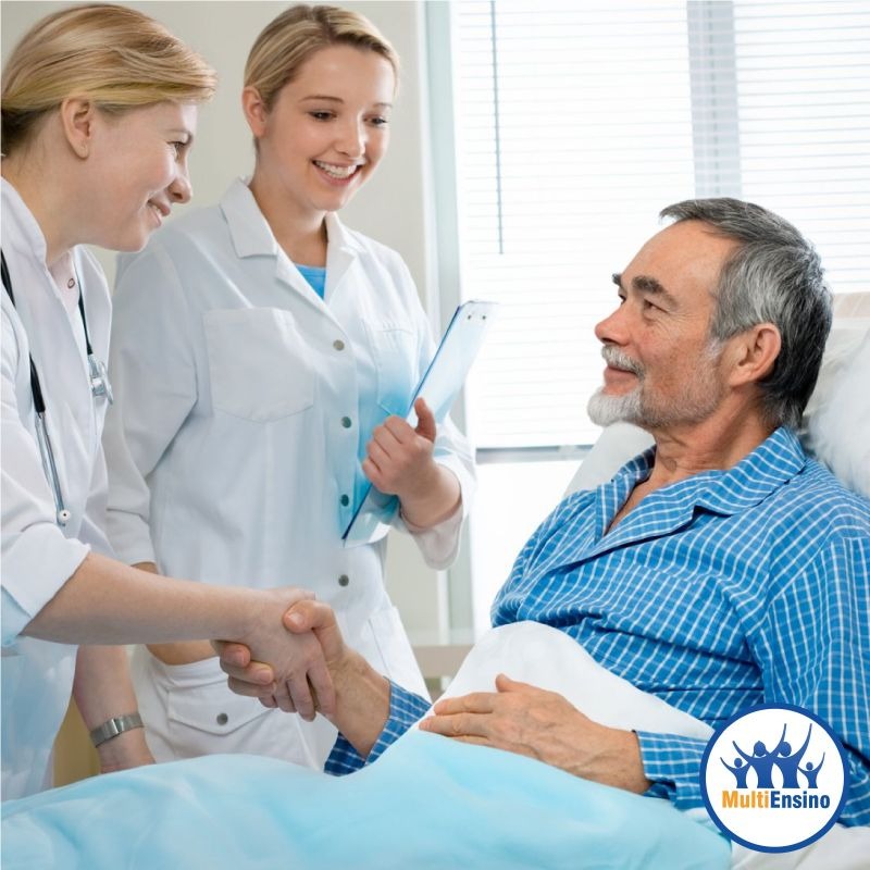 Especializa&ccedil;&atilde;o em Psicologia Hospitalar