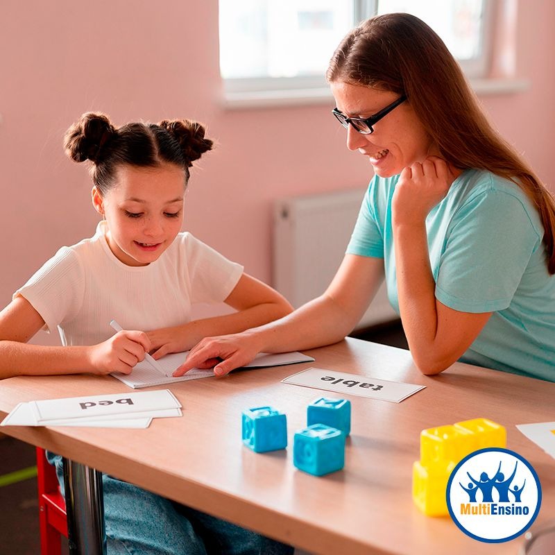 Especializa&ccedil;&atilde;o em Alfabetiza&ccedil;&atilde;o, Letramento e Psicopedagogia