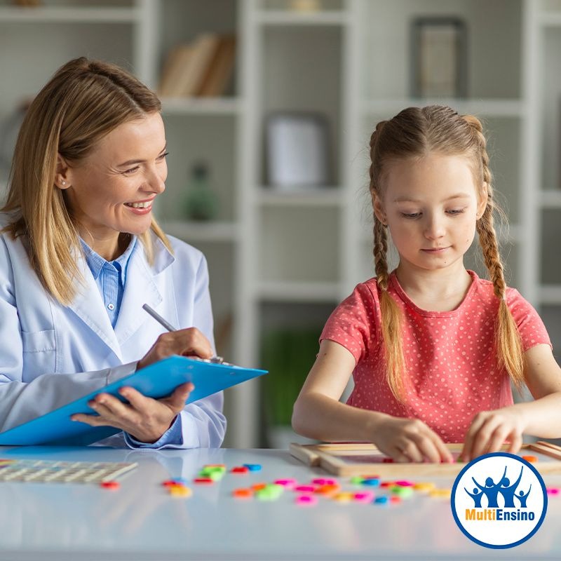 Especializa&ccedil;&atilde;o em Neuropsicopedagogia Cl&iacute;nica e Institucional