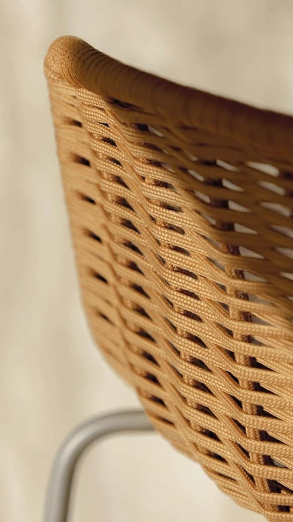 Lapala. Hand-woven. Stainless steel. Stackable.