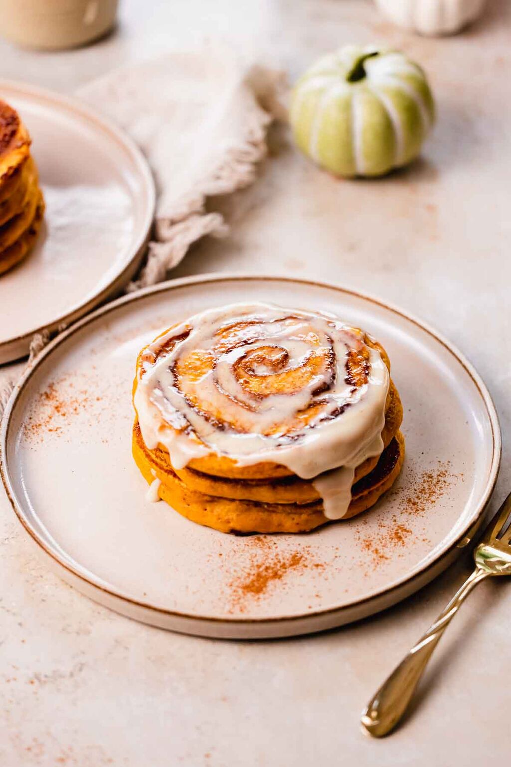 Pumpkin Spice Pancakes with Pumpkin Spice Swirl&nbsp;