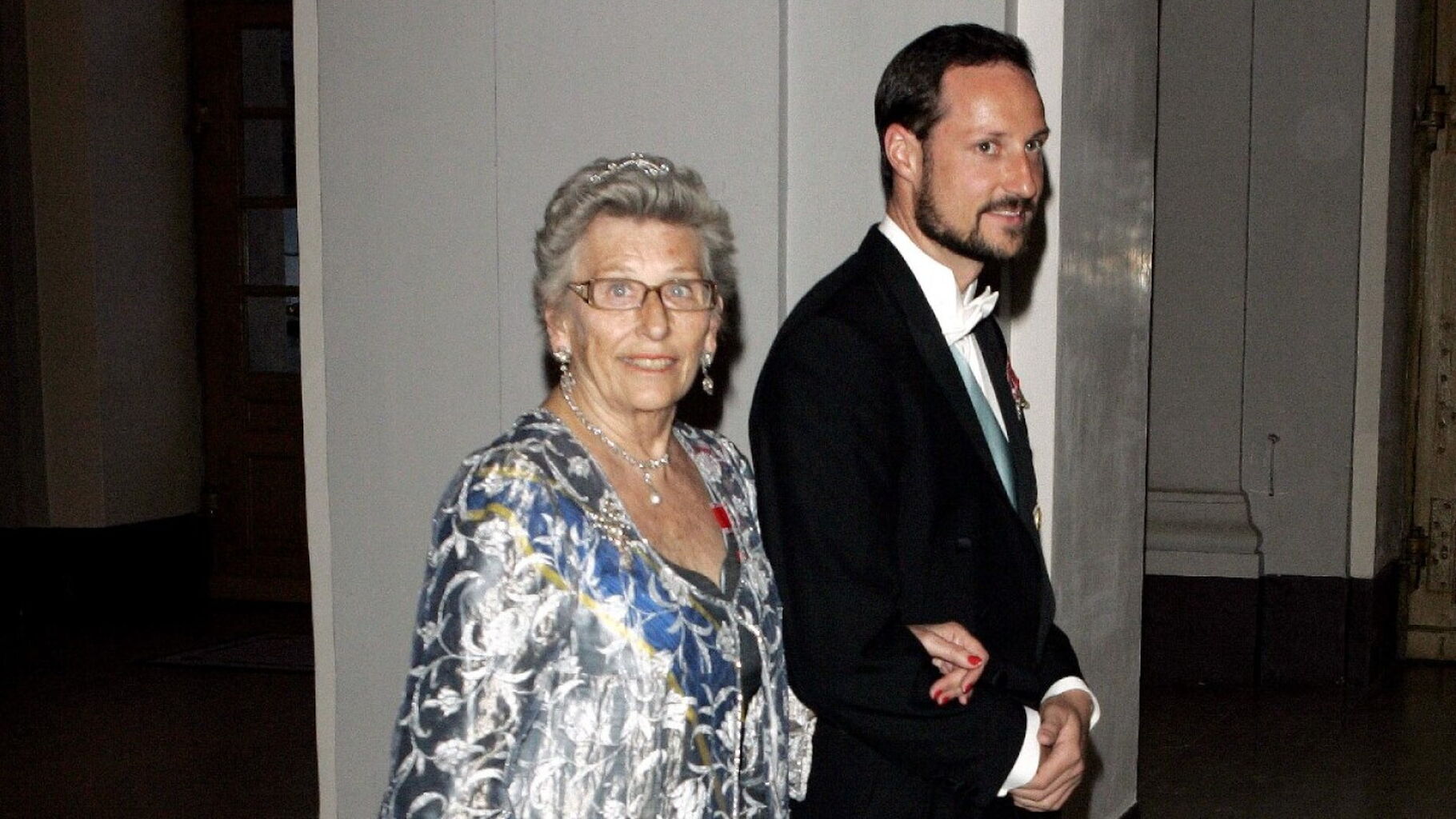 Muere la princesa Astrid de Noruega, hermana del rey Harald, apenas dos d&iacute;as despu&eacute;s de su funeral