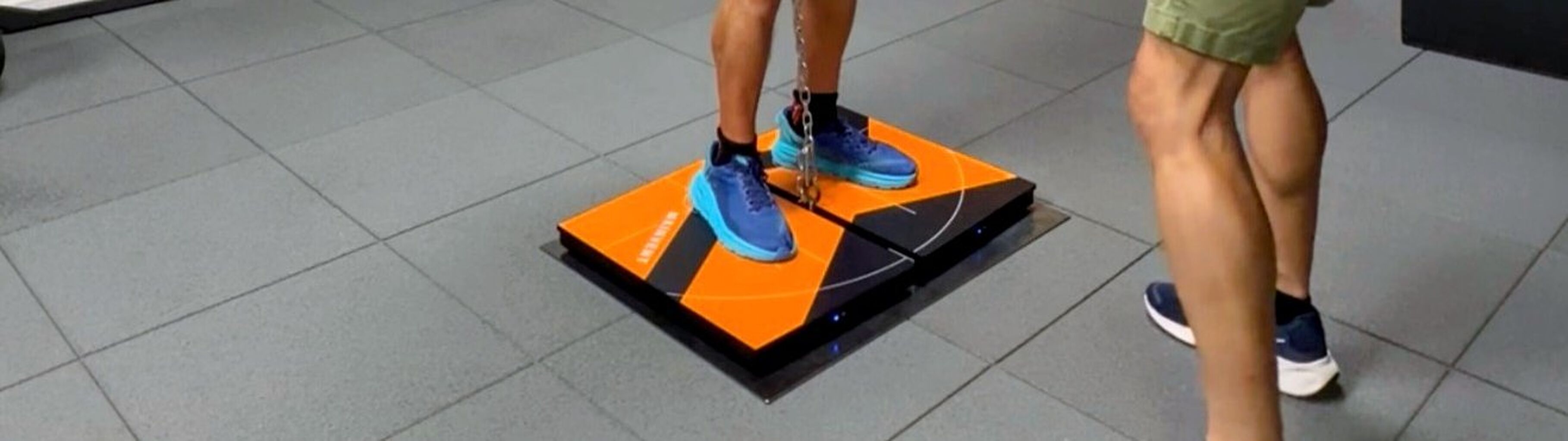 C&oacute;mo medimos la fuerza de un corredor: del dinam&oacute;metro al sprint