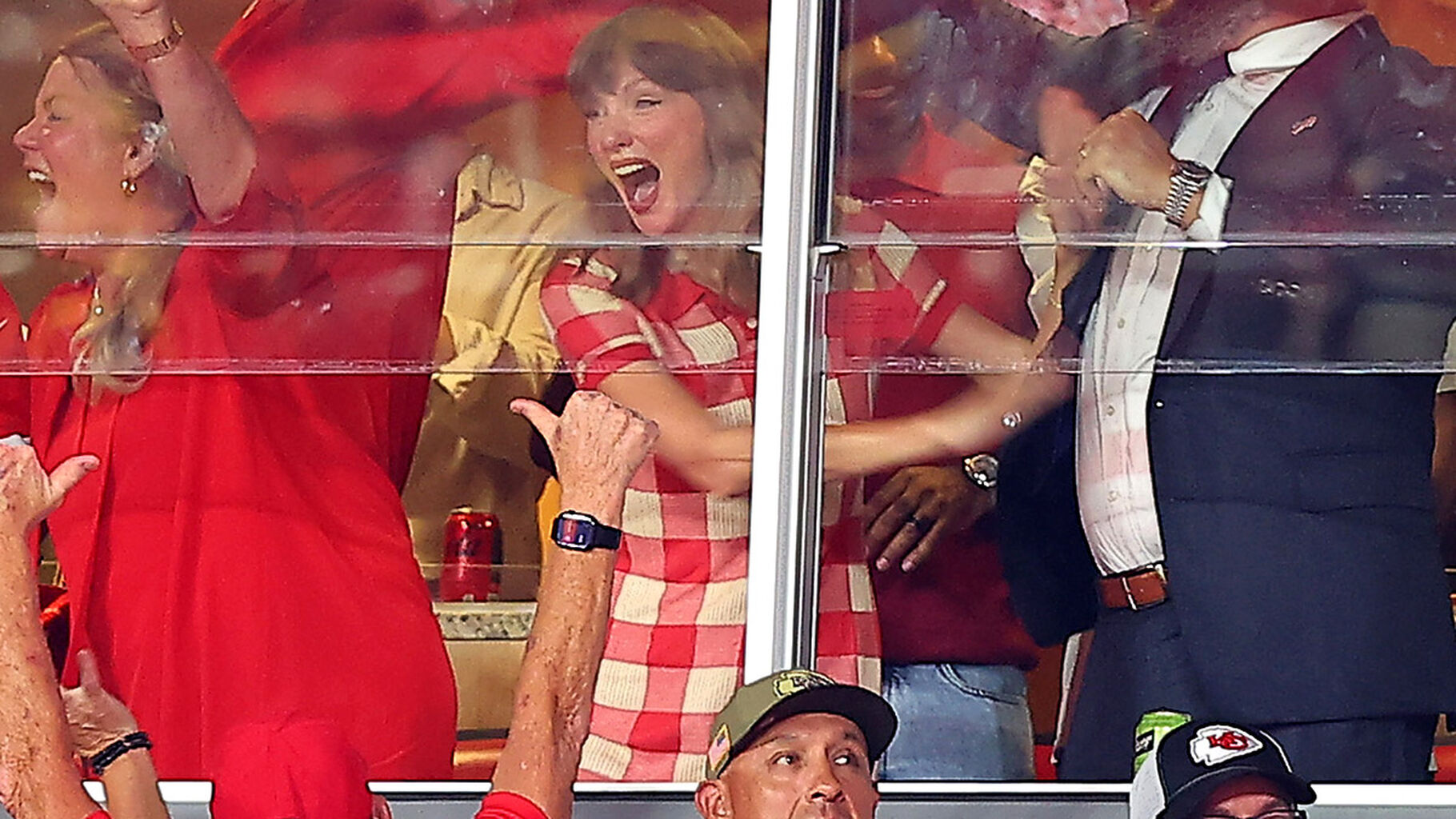 Who's Sitting with Taylor Swift at Chiefs-Broncos Game? Everyone Inside Her Suite on September 14 in Kansas City