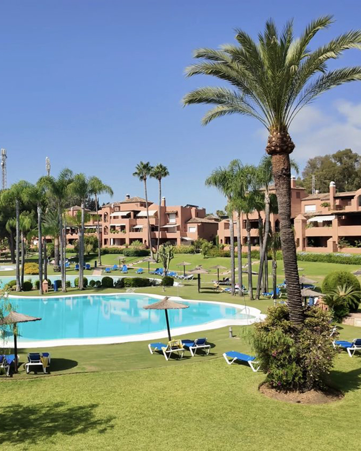 D&uacute;ples Estepona