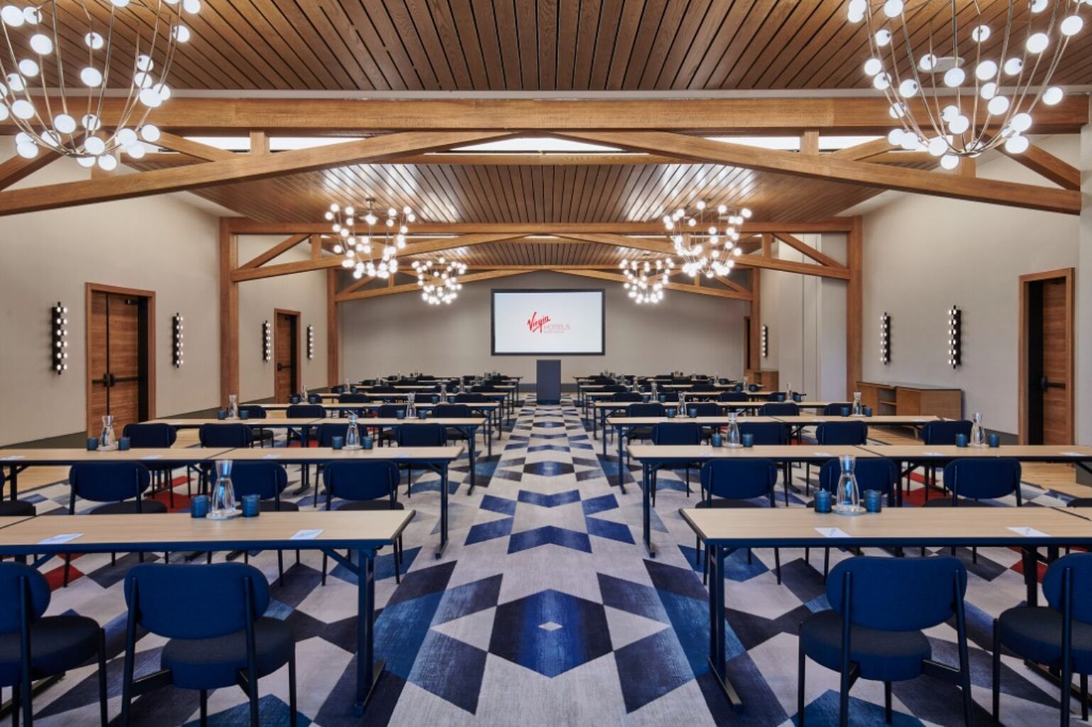 MEETING & EVENT SPACES