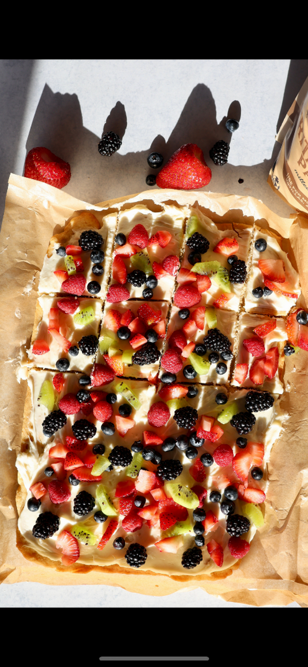 Heritage Fruit Pizza