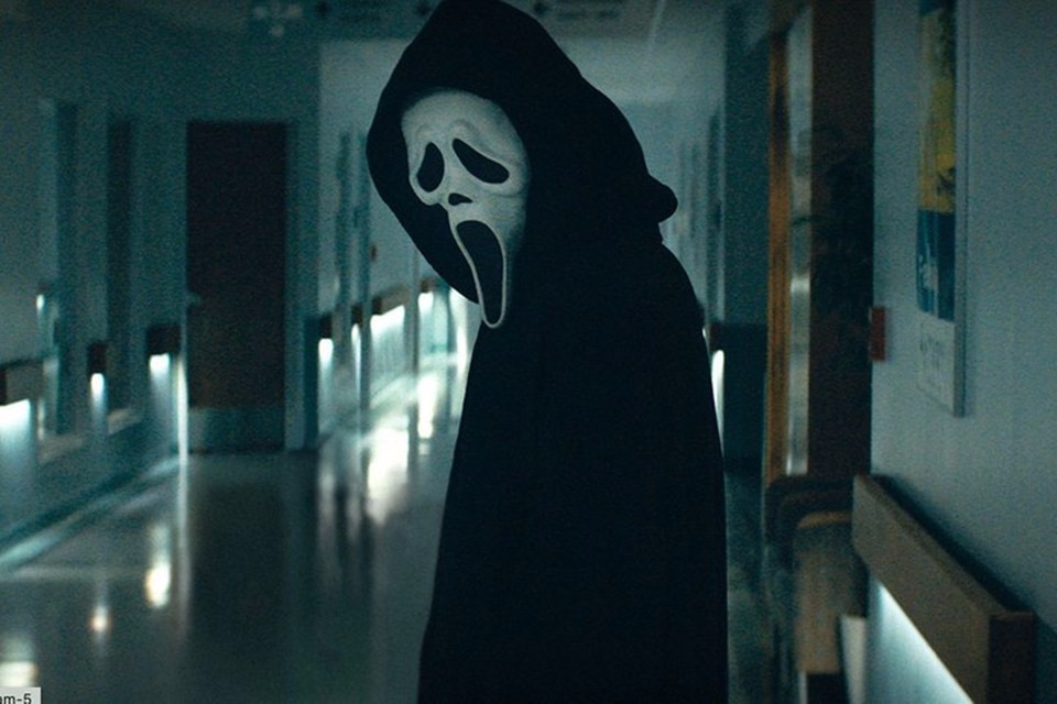 Another Year, Another Ghostface Mask: How The &ldquo;Scream&rdquo; Franchise Is Relevant 26 Years Later