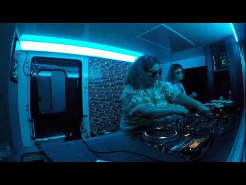 RADIO DELIVERY ⇢ LECCE - PLAY GIRLS FROM CARACAS | MONDONERO - 15.08.2020