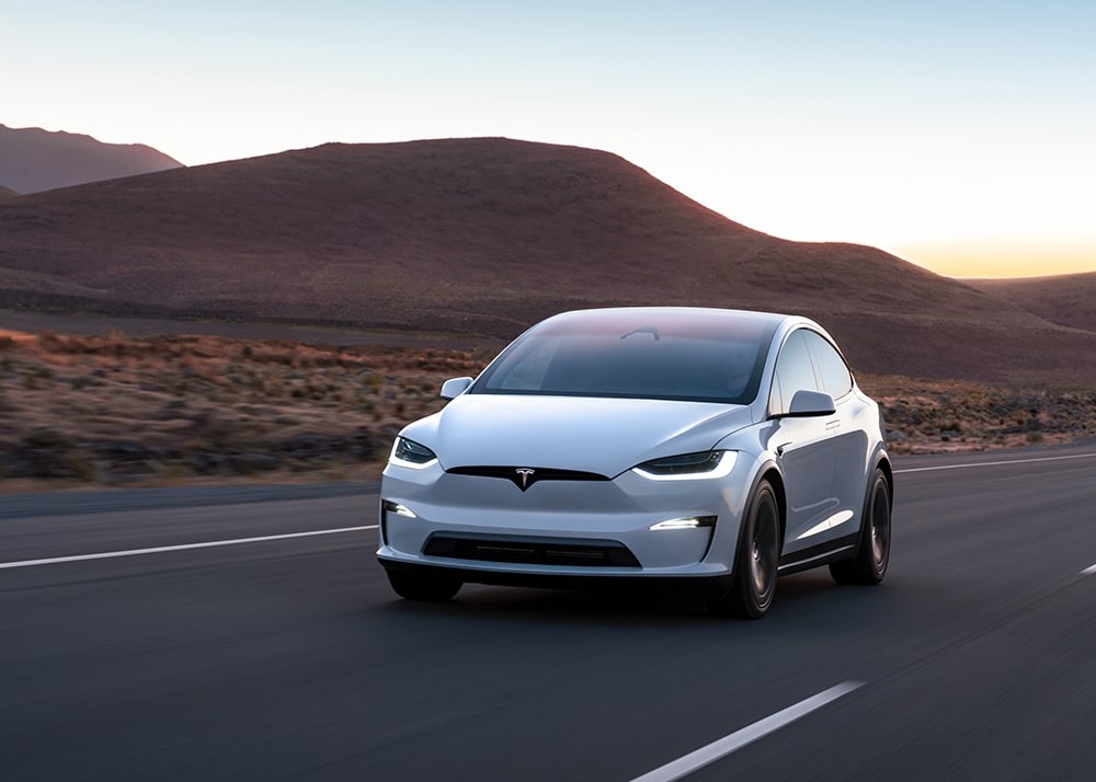 2022 Tesla Model X Review: The Future of Luxury Cars