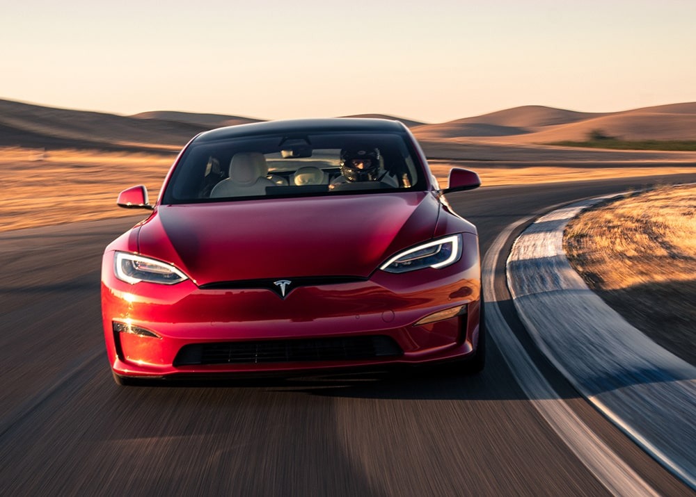 Mercedes AMG EQS vs. Tesla Model S Plaid: Which is the better car?