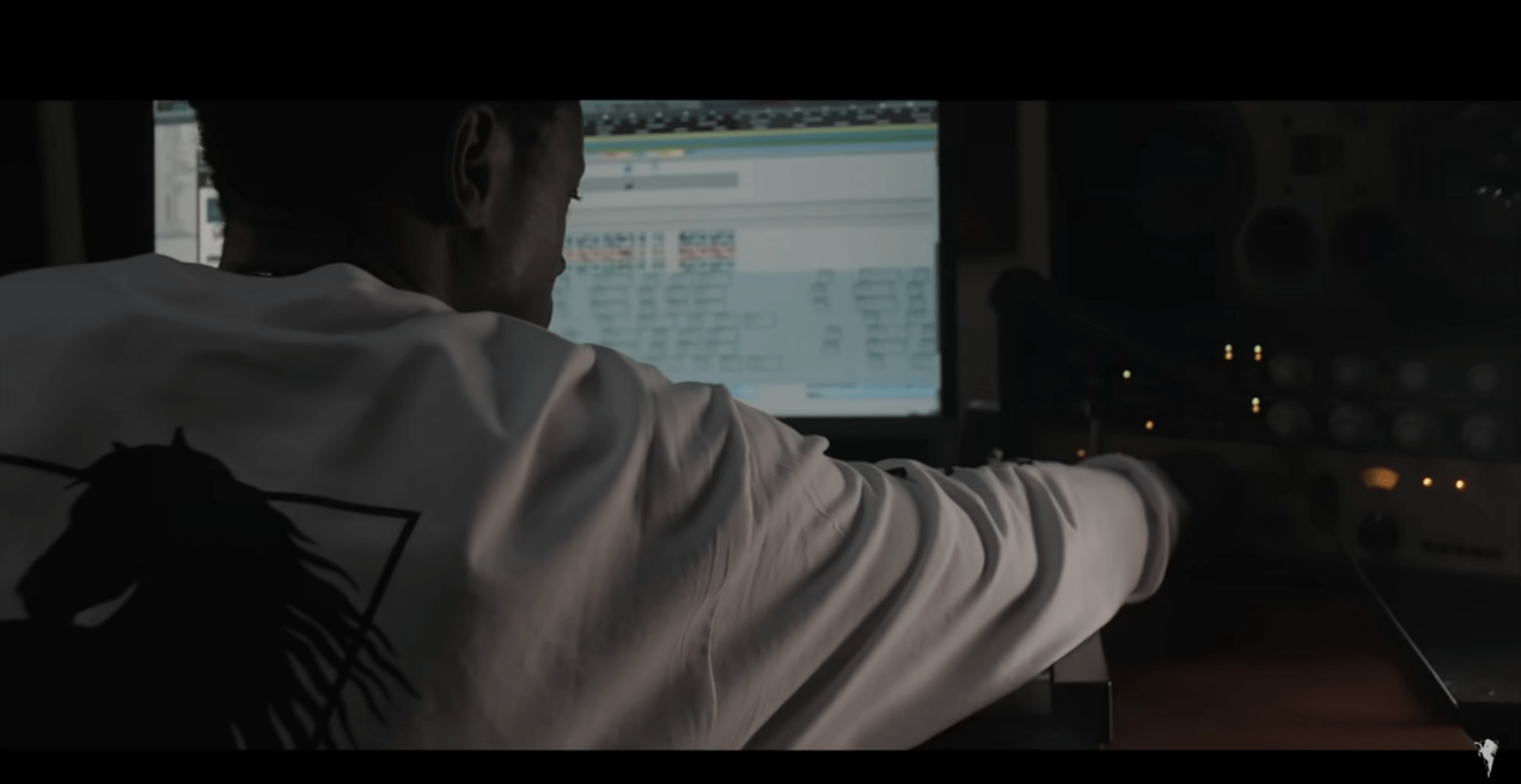 Phoenix Rising - R & S Records - Video