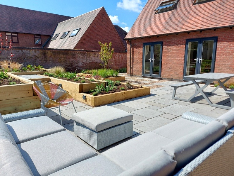 GARDEN DESIGN