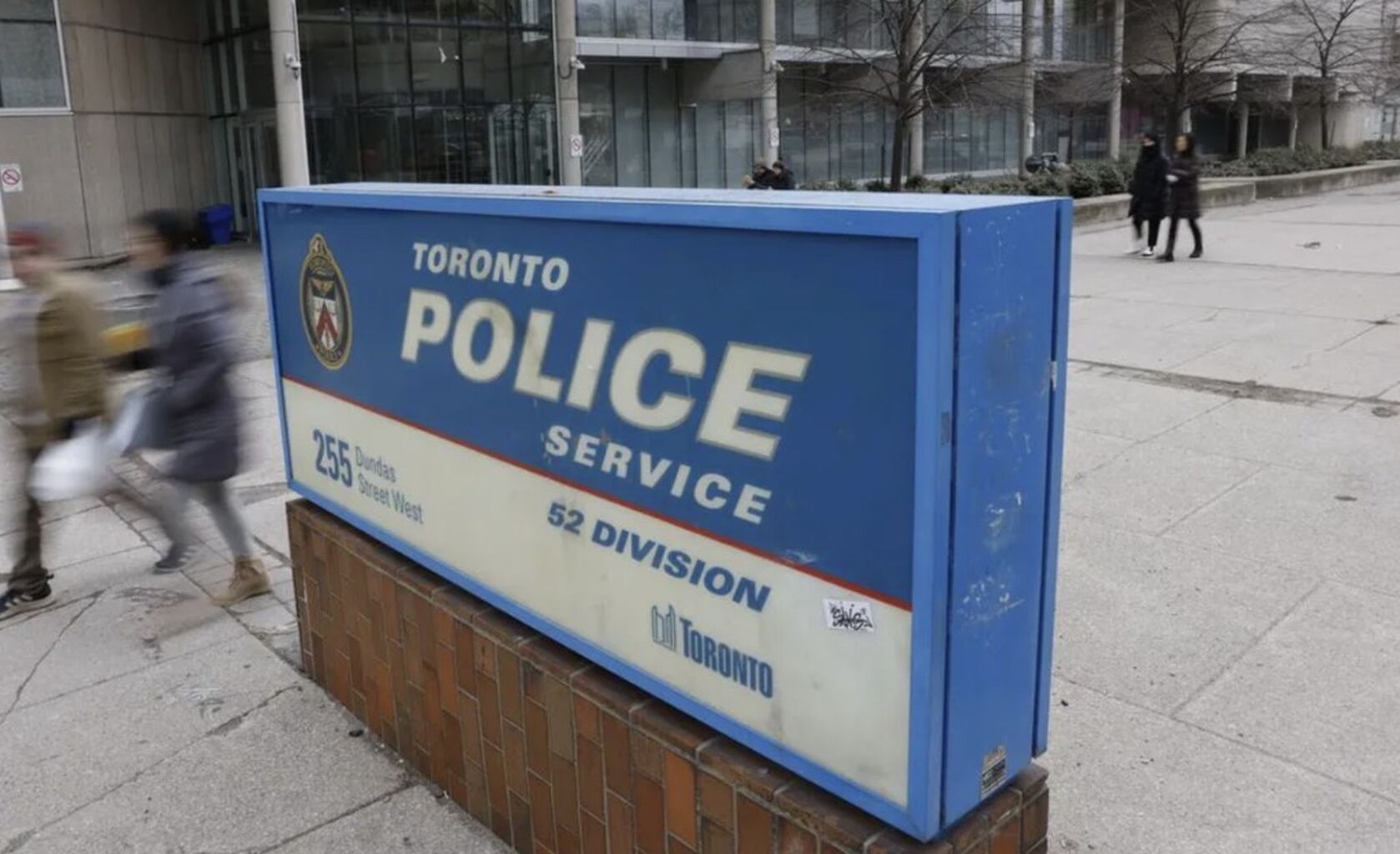 Toronto Star: Opinion - As doctors, we see that more police won&rsquo;t make communities safer. Resources and empowerment will