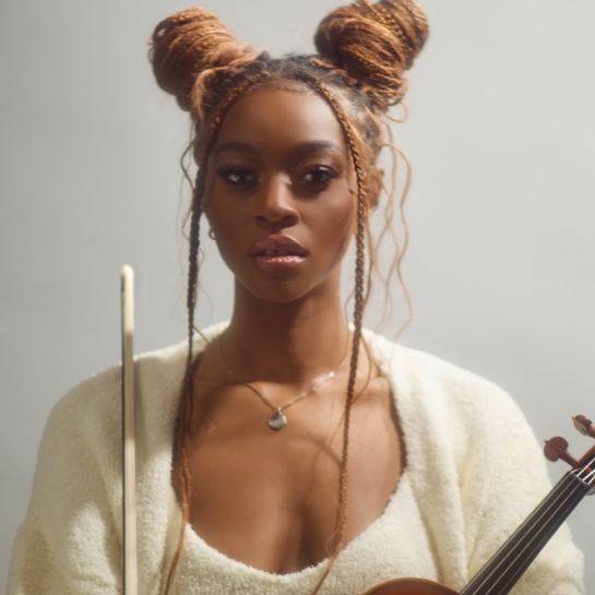 SHOUTOUT LA SIMONE BON&Eacute;T INTERVIEW