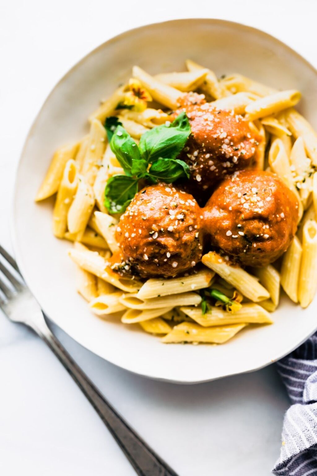 Vegan mushroom meatballs 