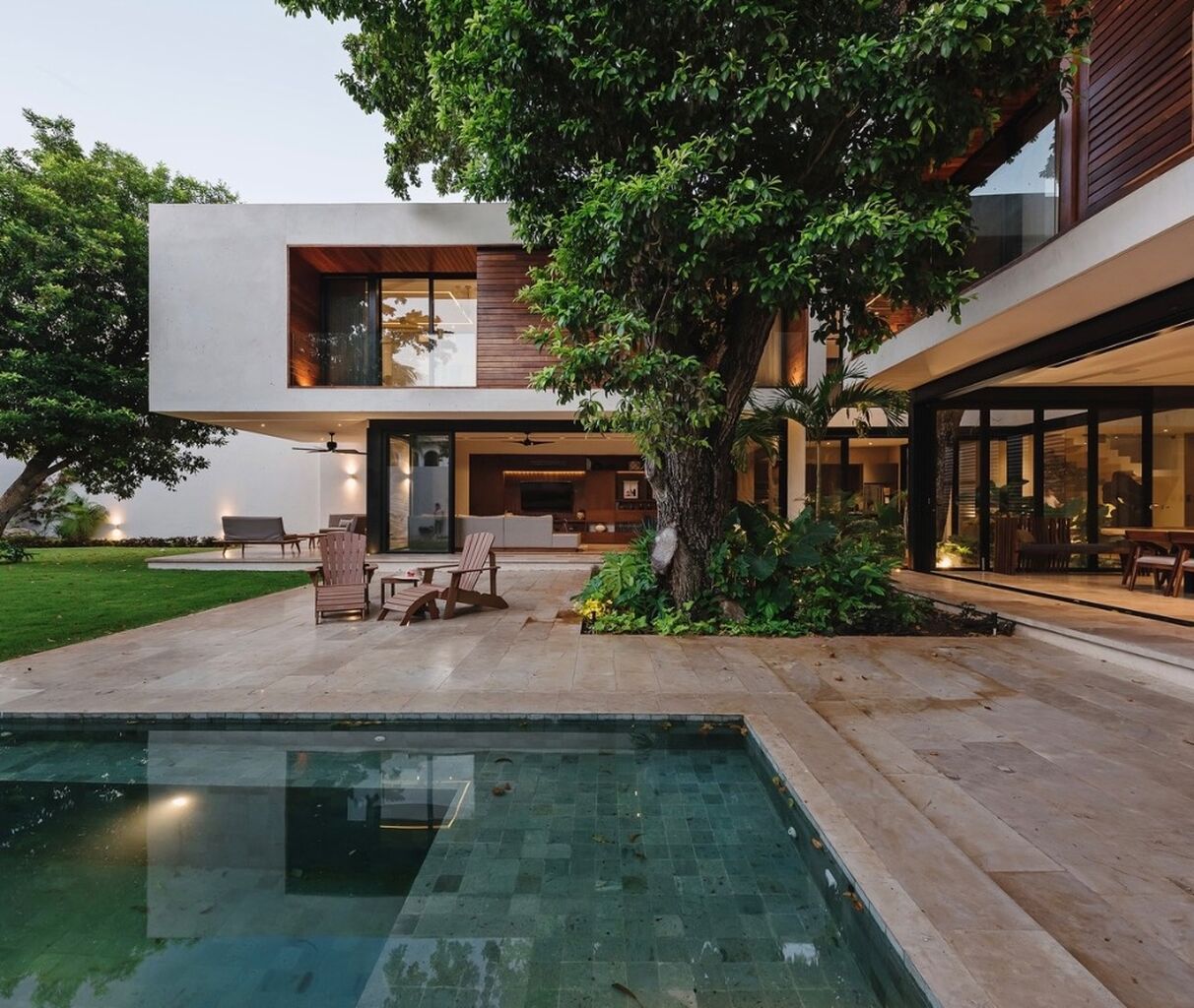 Zapote House designed by EURK Buildesign