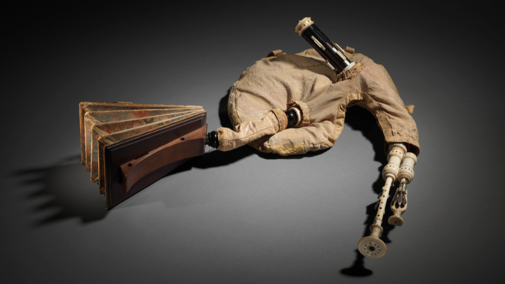 Hidden Bagpipes of The Met