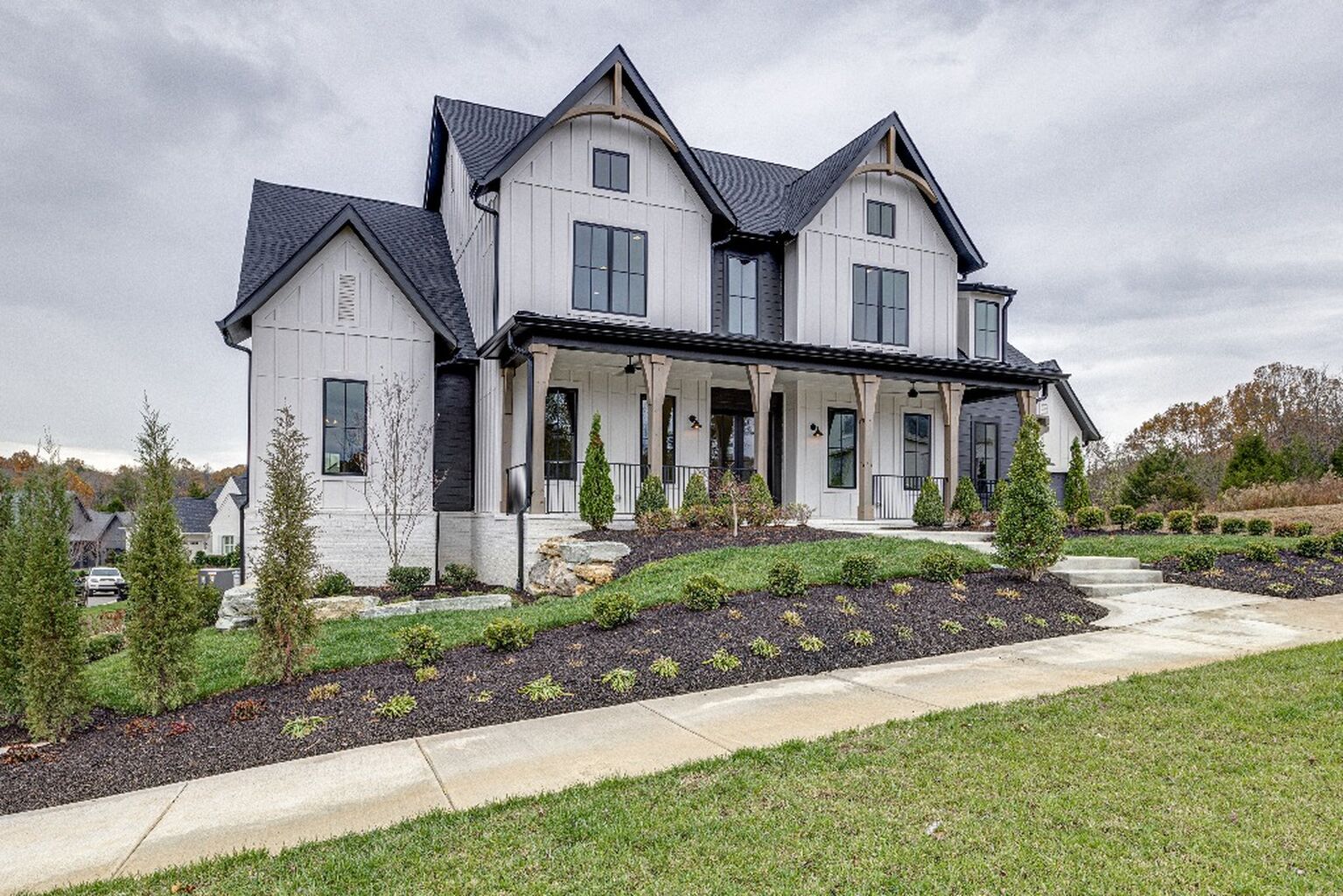 8848 Edgecomb Drive