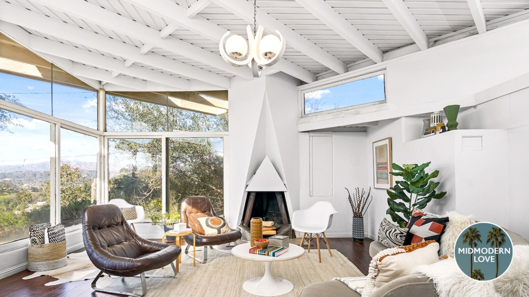 South Pasadena House Remodeled by RM Schindler Needs a Hero