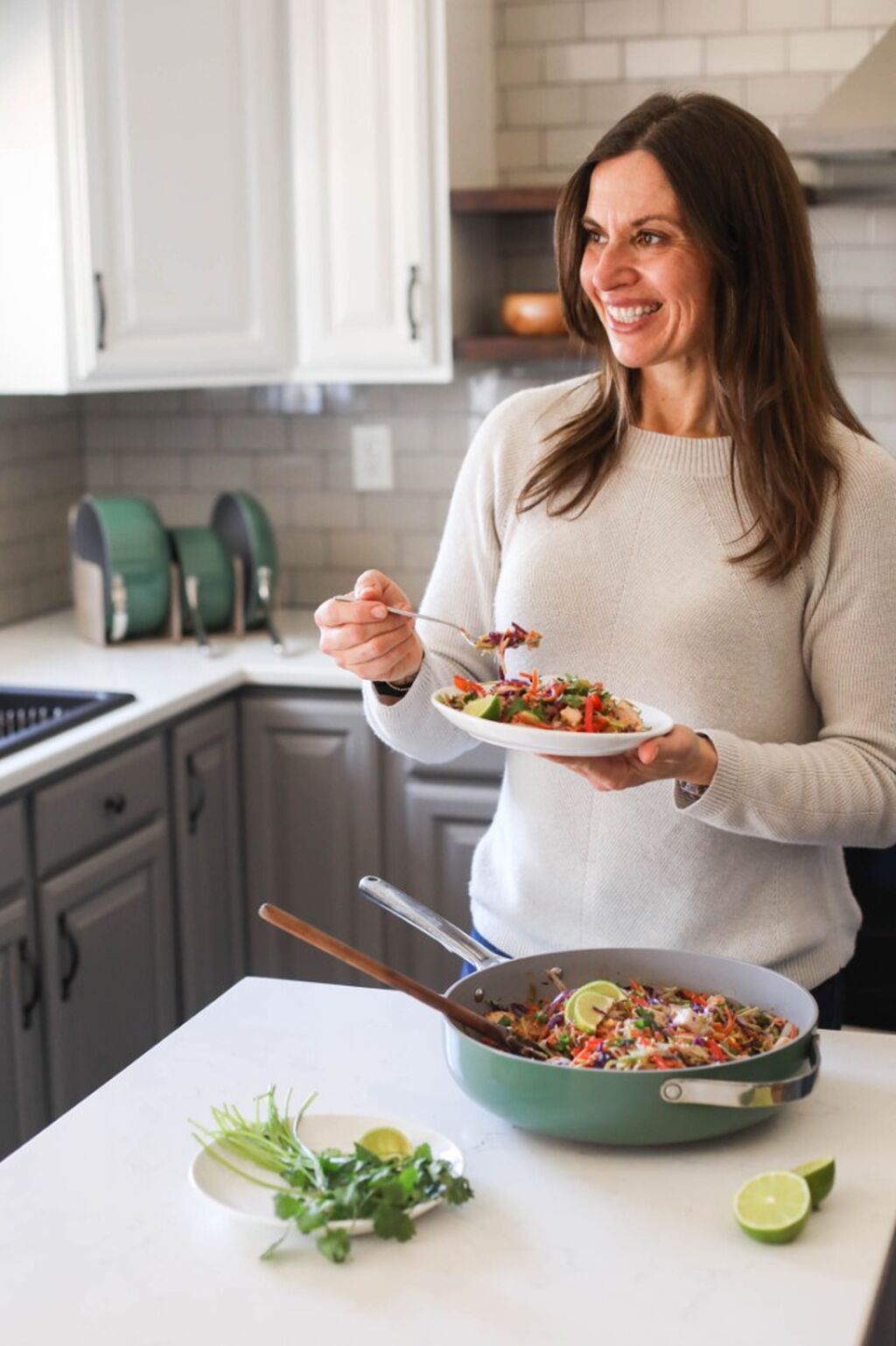 Caraway Cookware Review (Swipe-Through)
