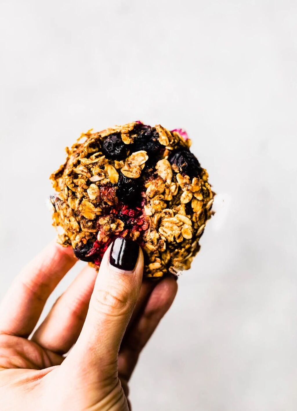 Oatmeal Breakfast Cookies w/ Berries
