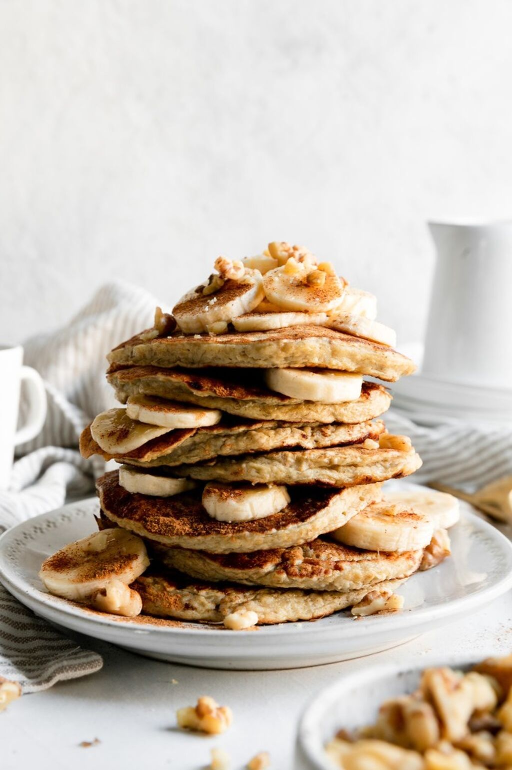 Banana Oatmeal Pancakes (reel)