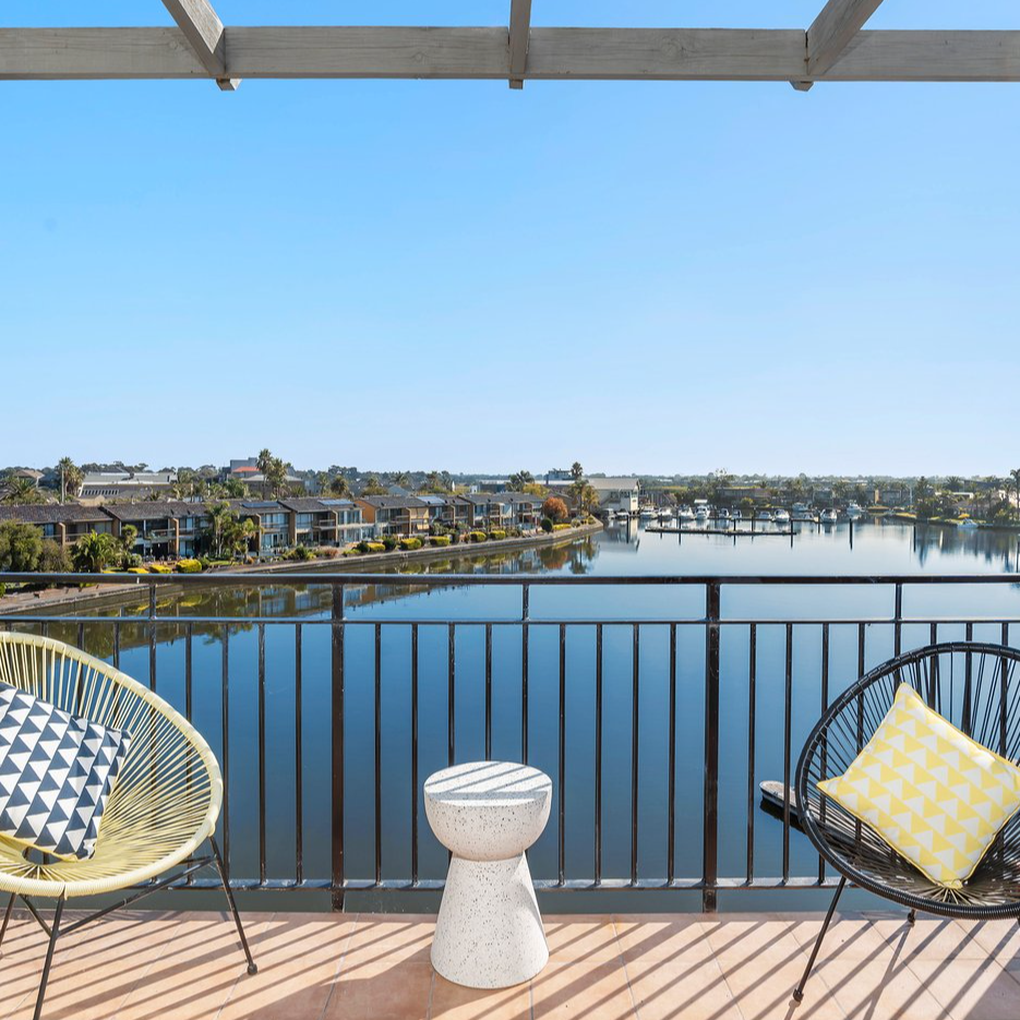 42/5 Thompson Road Patterson Lakes
