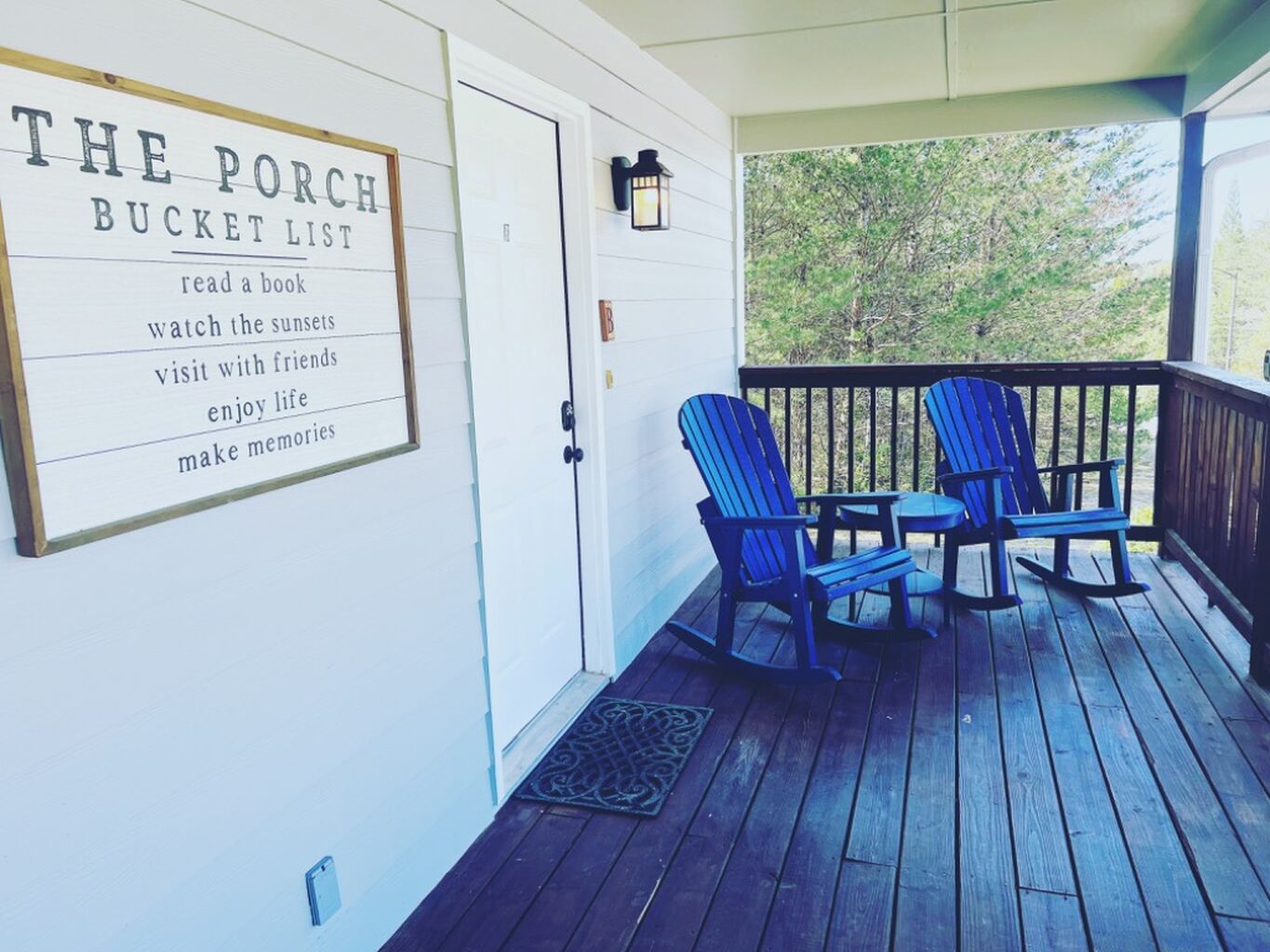 Vrbo Porch(B)