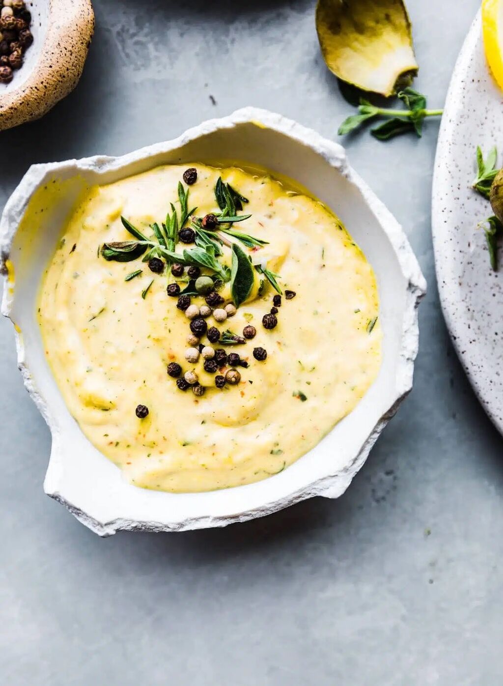 Garlic herb aioli