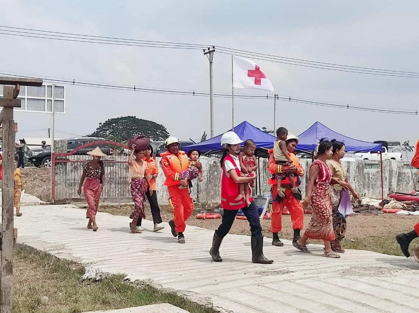 🤝 Donate: Cyclone Mocha In Myanmar