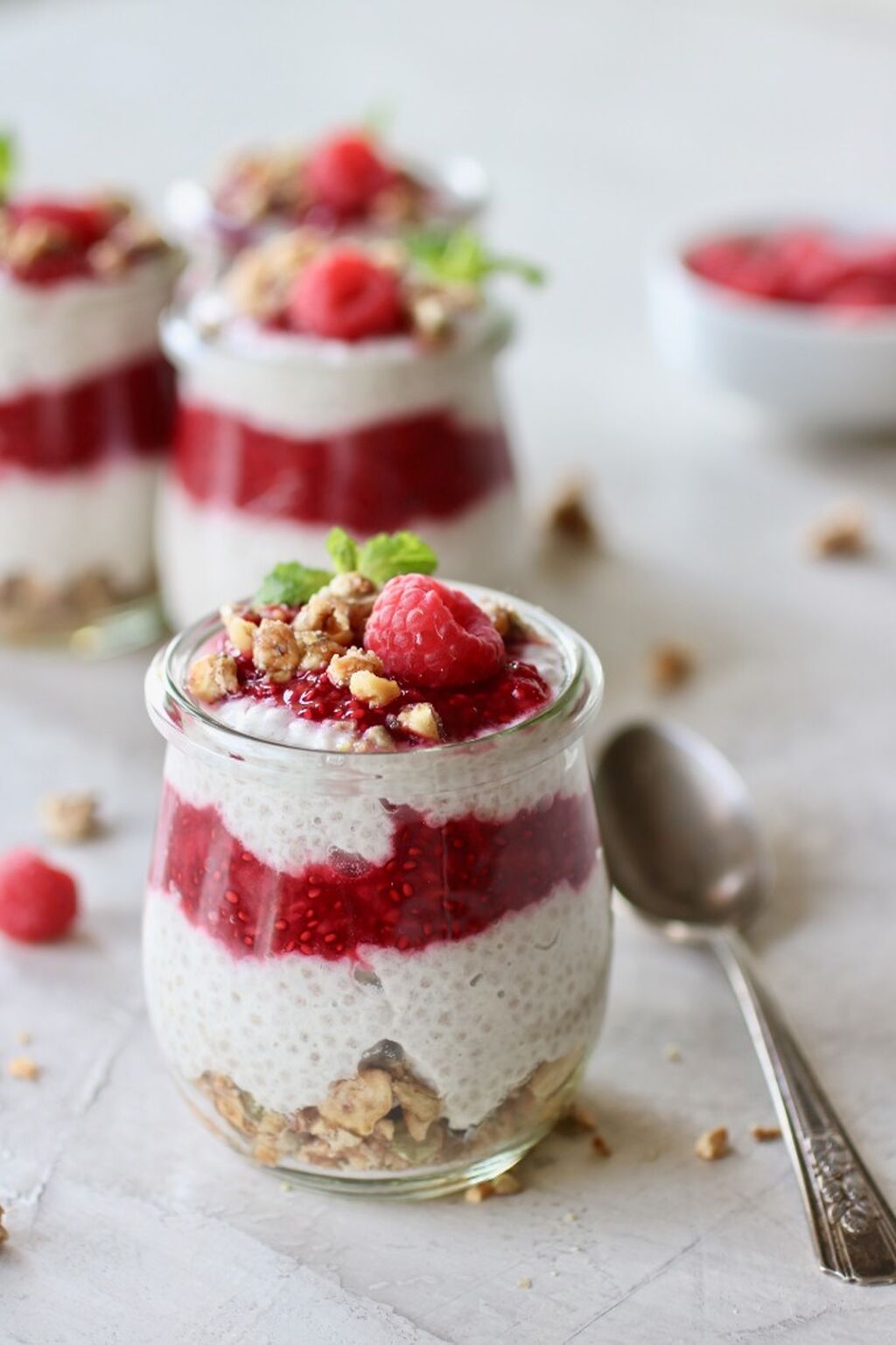 Raspberry Chia Pudding Parfait