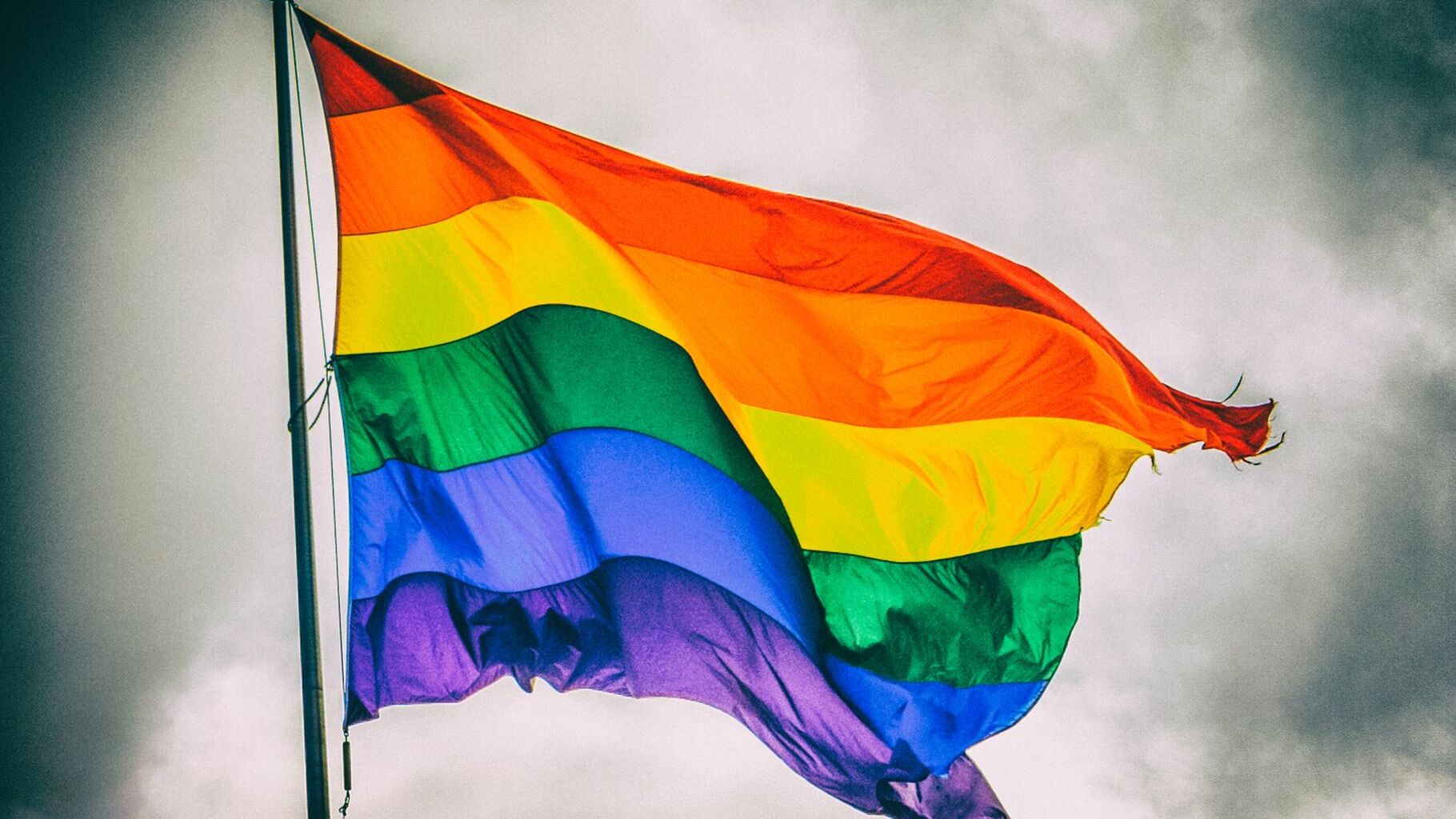 &iquest;Sabes por qu&eacute; junio es el mes del orgullo LGBT+?