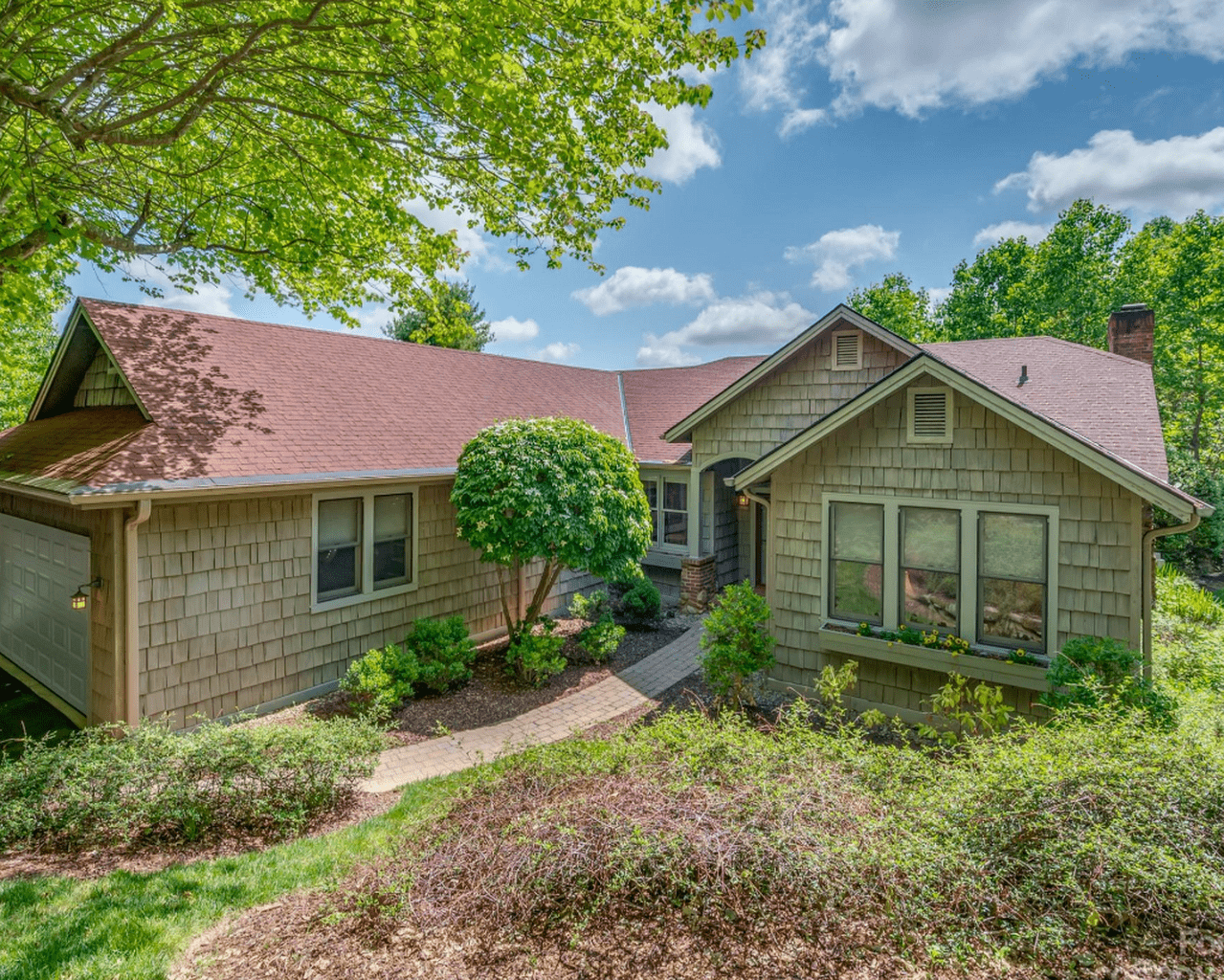 Featured Listing Spotlight: 21 Lacoste Drive