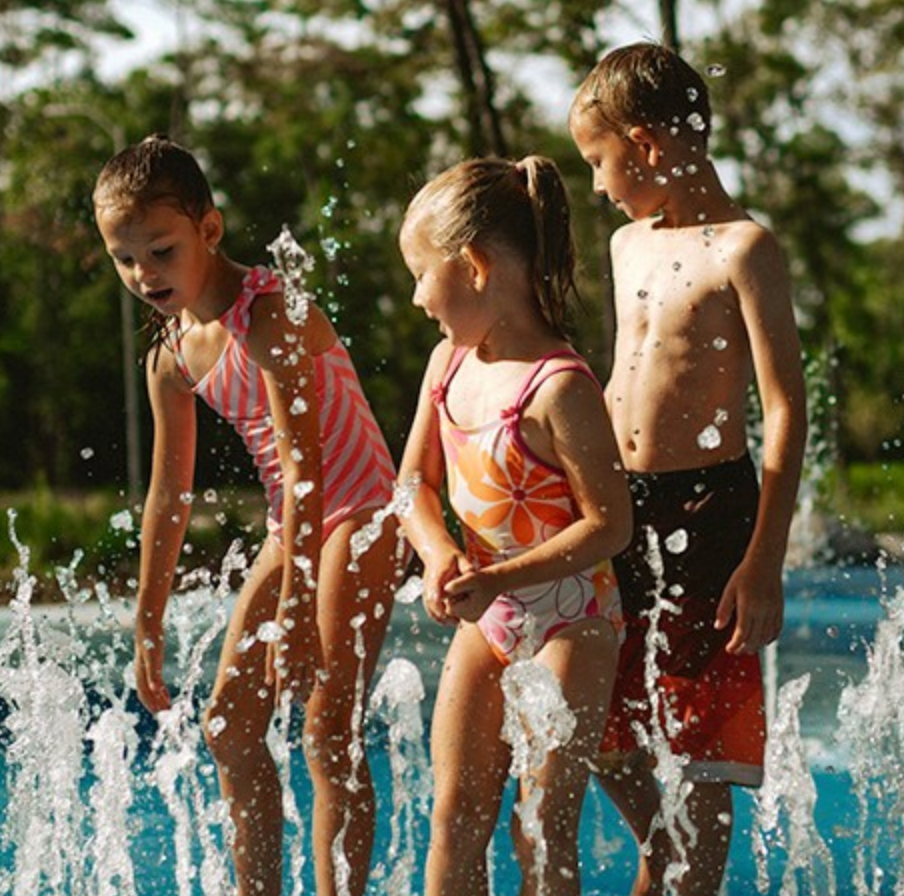 Have a splashing good time!