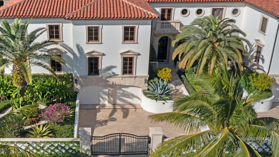 Townhouse in Palm Beach Sells for Record $18.6M