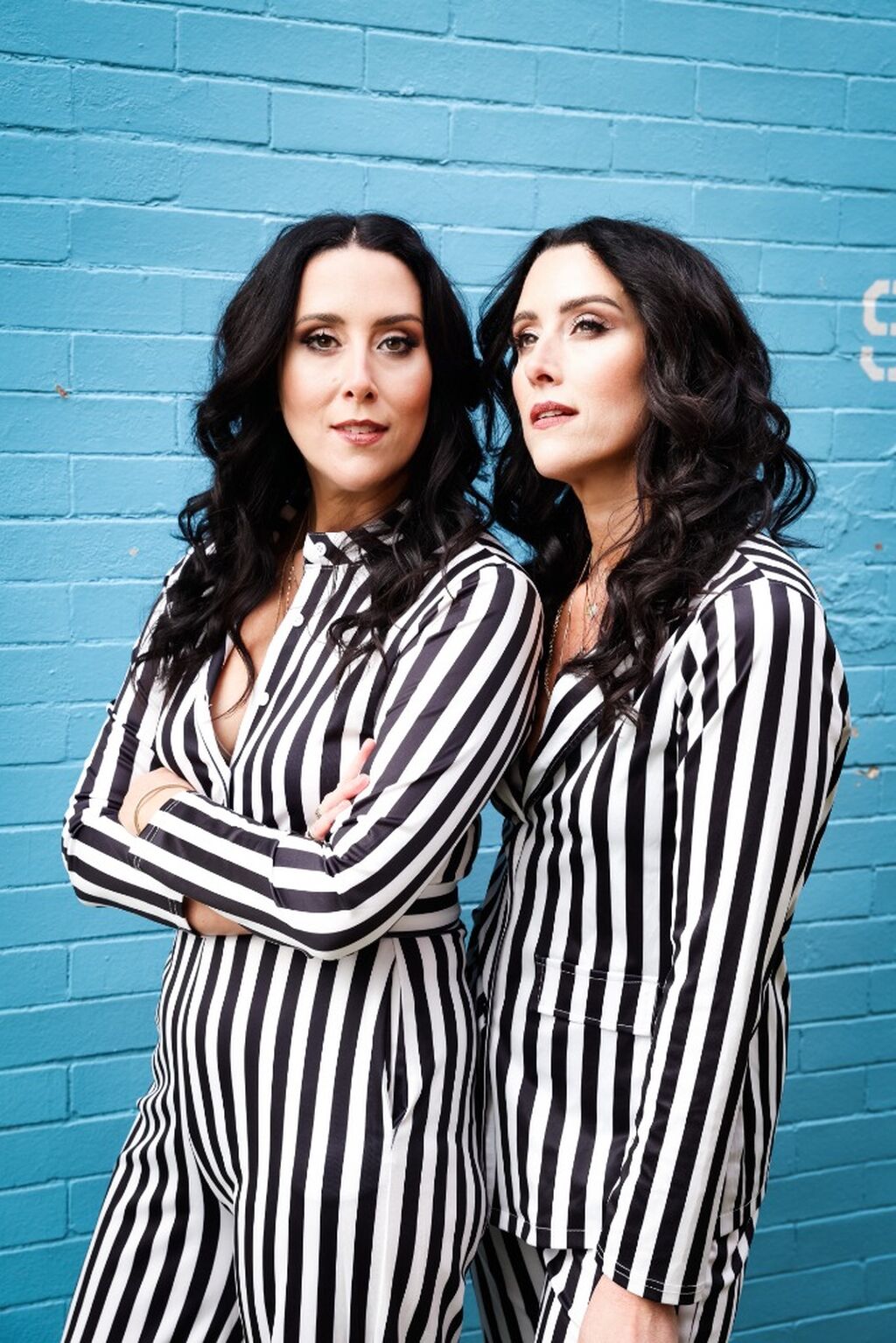 THE WATSON TWINS RECORD RELEASE SHOW ON 6/23 - TIX & INFO