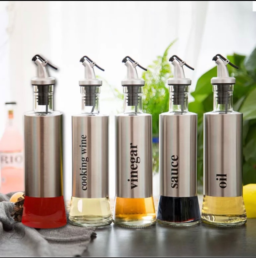 Clear Glass Sauce Dispenser