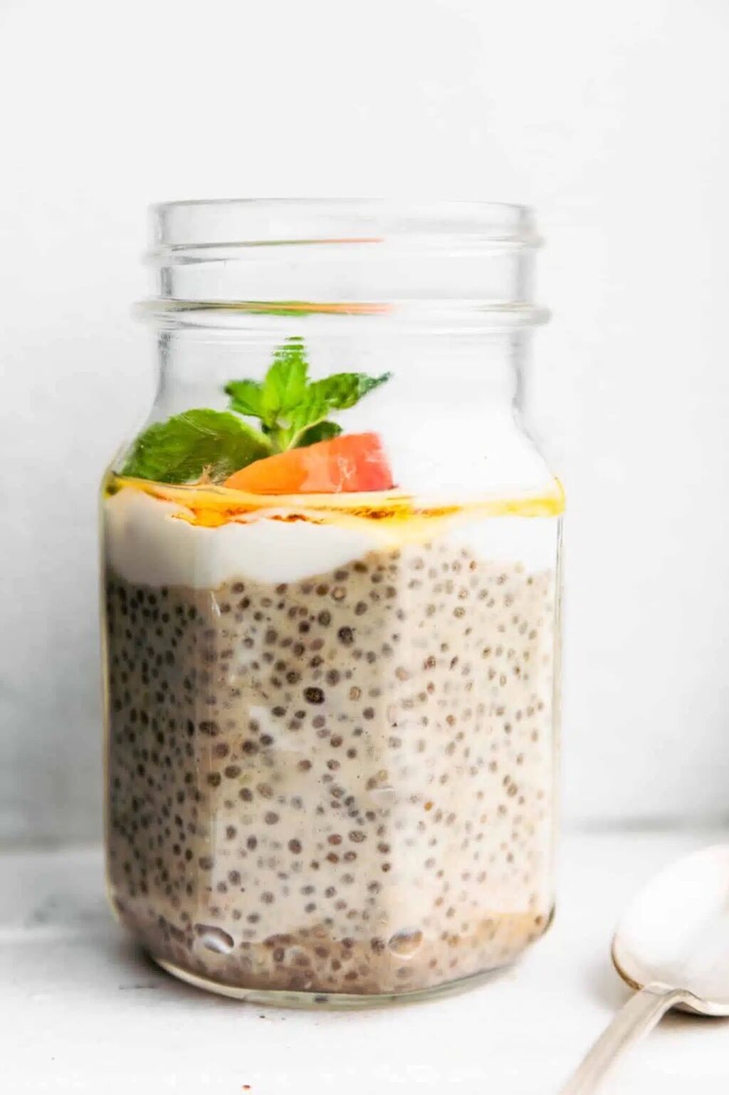 Vegan Chia pudding with protein 