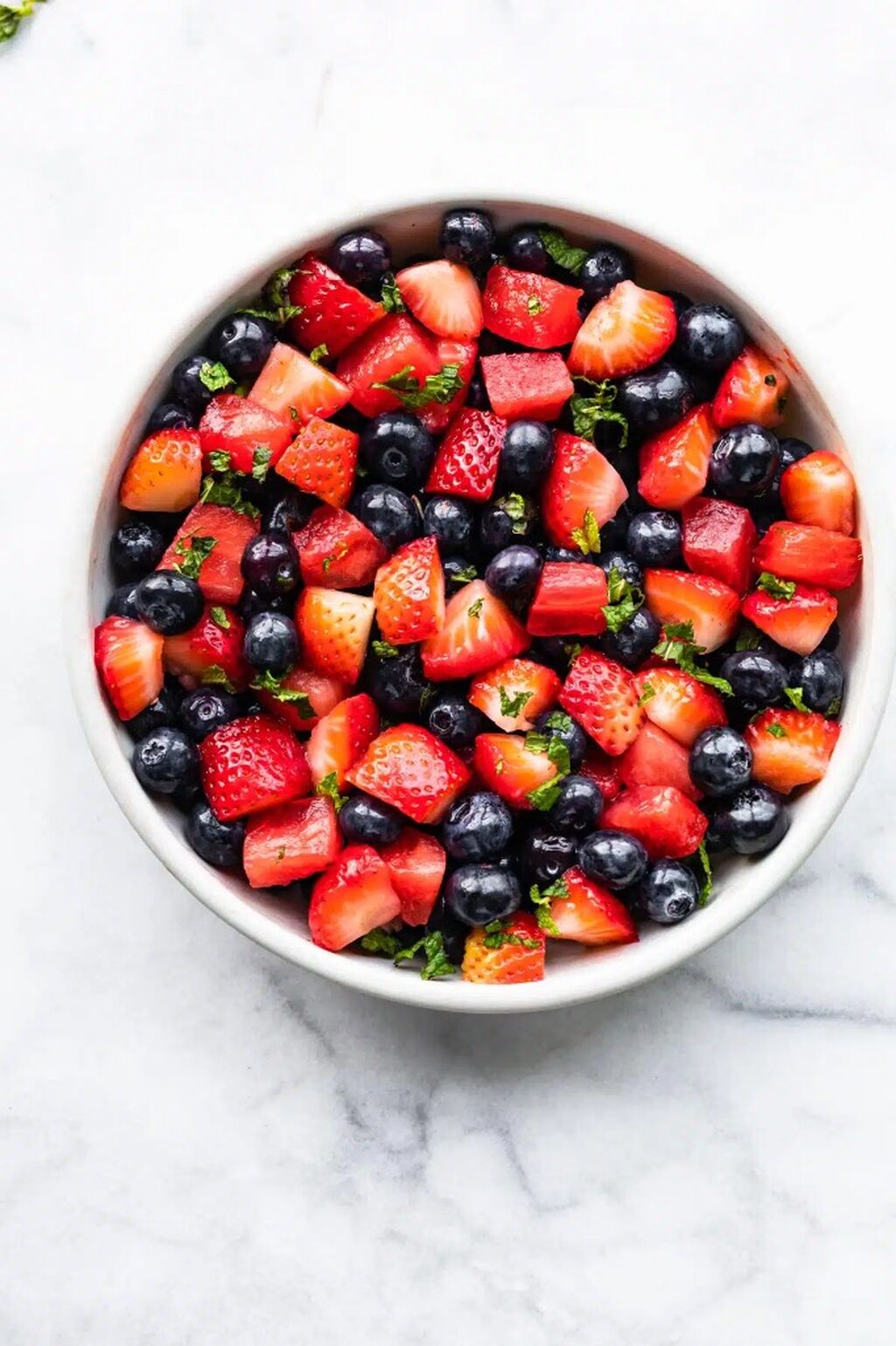 Summer berry salad 