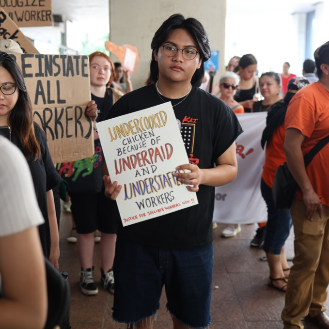 Jersey City Jollibee Workers Protest Filipino Fast-Food Chain