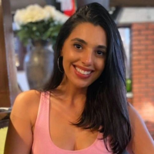 Amanda&rsquo;s Stage 2A Colon Cancer Story - The Patient Story | For Cancer Patients & Caregivers