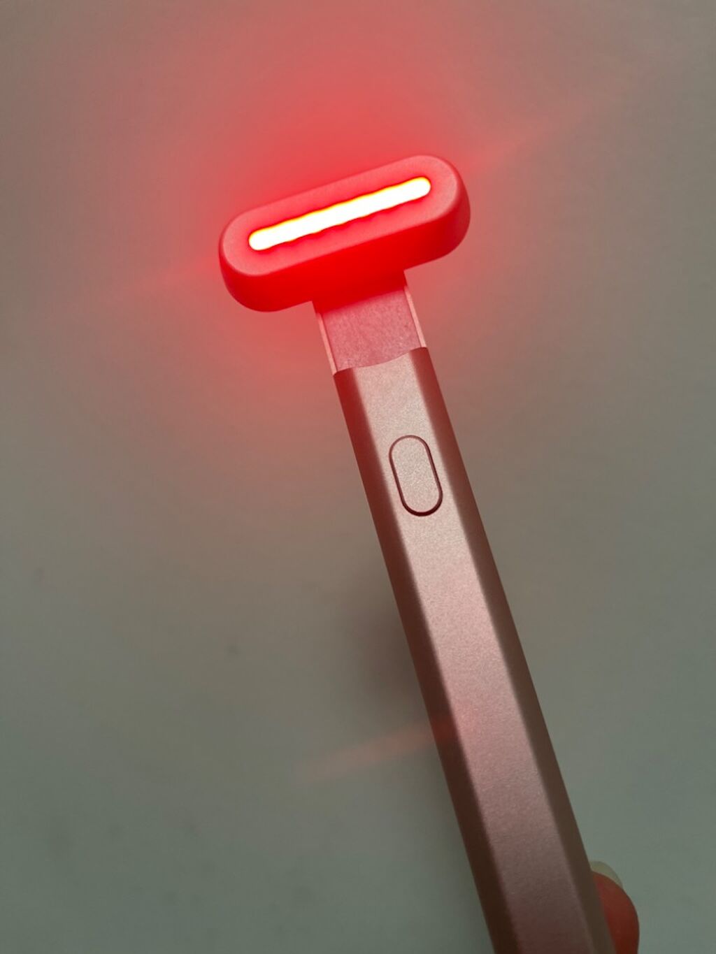 Solawave 4-in-1 LED wand & Serum Kit